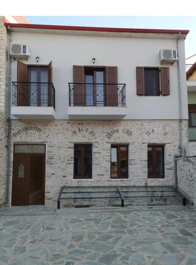 Casa En El Lago -Luxury Apartments In The Historical Center Of Ioannina Exterior foto
