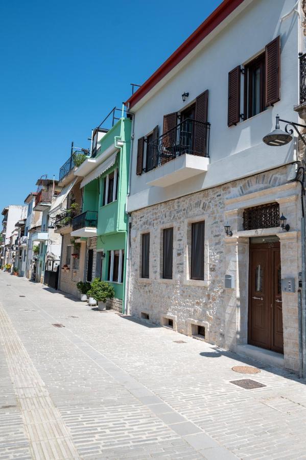 Casa En El Lago -Luxury Apartments In The Historical Center Of Ioannina Exterior foto