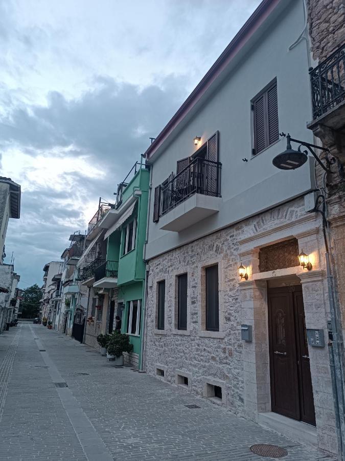 Casa En El Lago -Luxury Apartments In The Historical Center Of Ioannina Exterior foto
